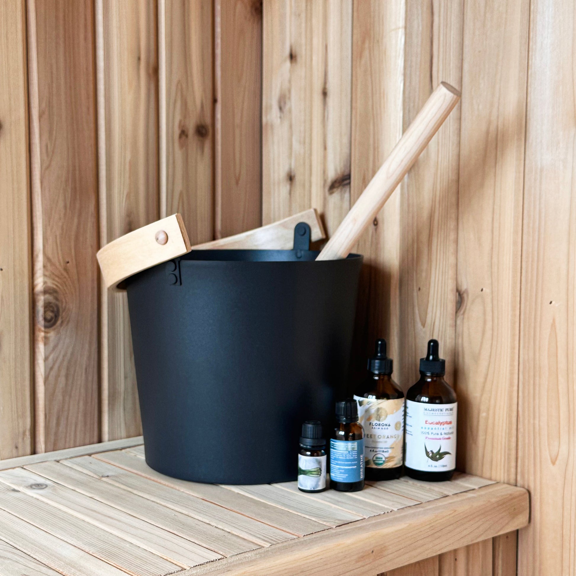 VBKSBK1 - Bucket &amp; Ladle Set